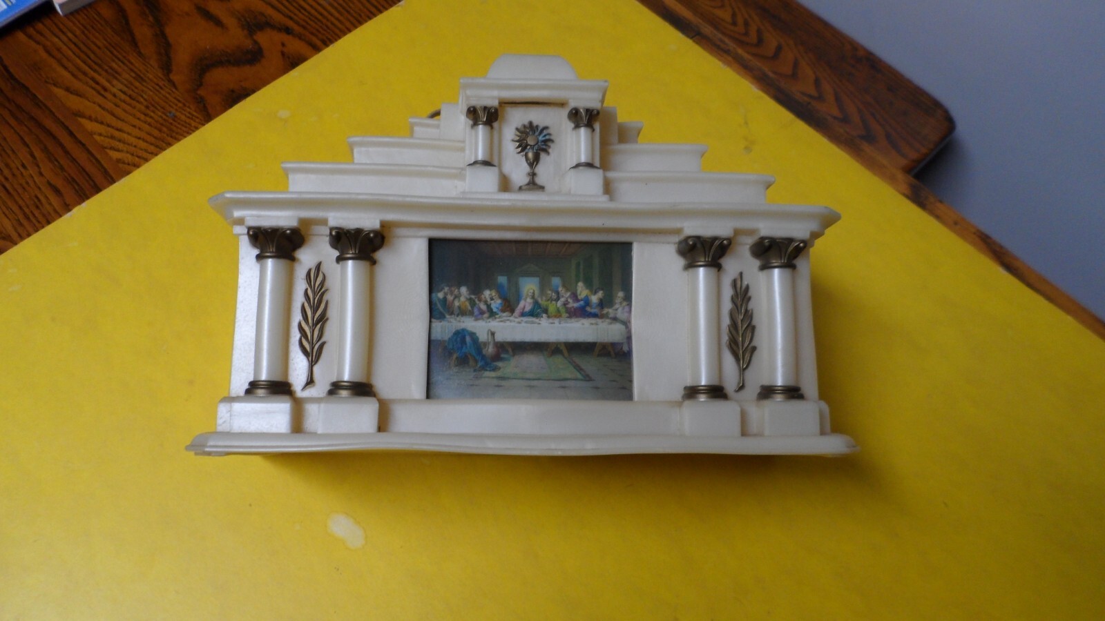 vintage glolite 11940's last supper jesus altar