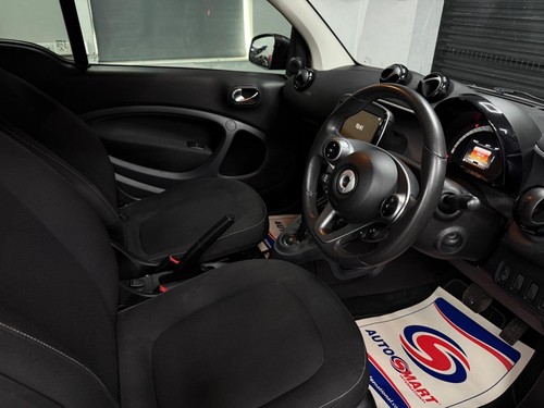 2017 Smart ForTwo 1.0 Passion (Premium) Cabriolet Twinamic Euro 6 (s/s) 2dr - Picture 14 of 20