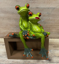 Frog Love Couple Resin Figurine 4" x 5.25" (Wood Display Not Included)