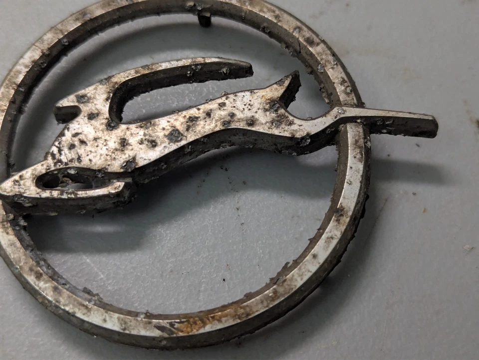 Vintage Chevrolet Impala Automobile Emblem DAMAGED 4877314 - Image 4 of 4