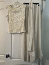 Beautiful Vintage Cachet Lace Top and Sheer Pant Set Size 6