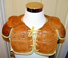 VINTAGE ORIGINAL LEATHER,WOOL & FELT HOCKEY SHOULDER PADS HOLDEN LTD,POLAR BRAND