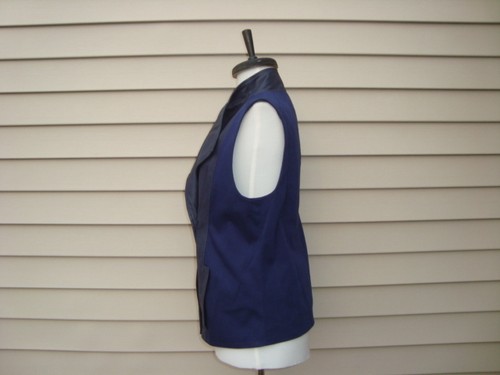Gilet splendido nuovo con etichette VINCE $695 progettato con cerniera nascosta 100% pelle di capra taglia M - Foto 7 di 10