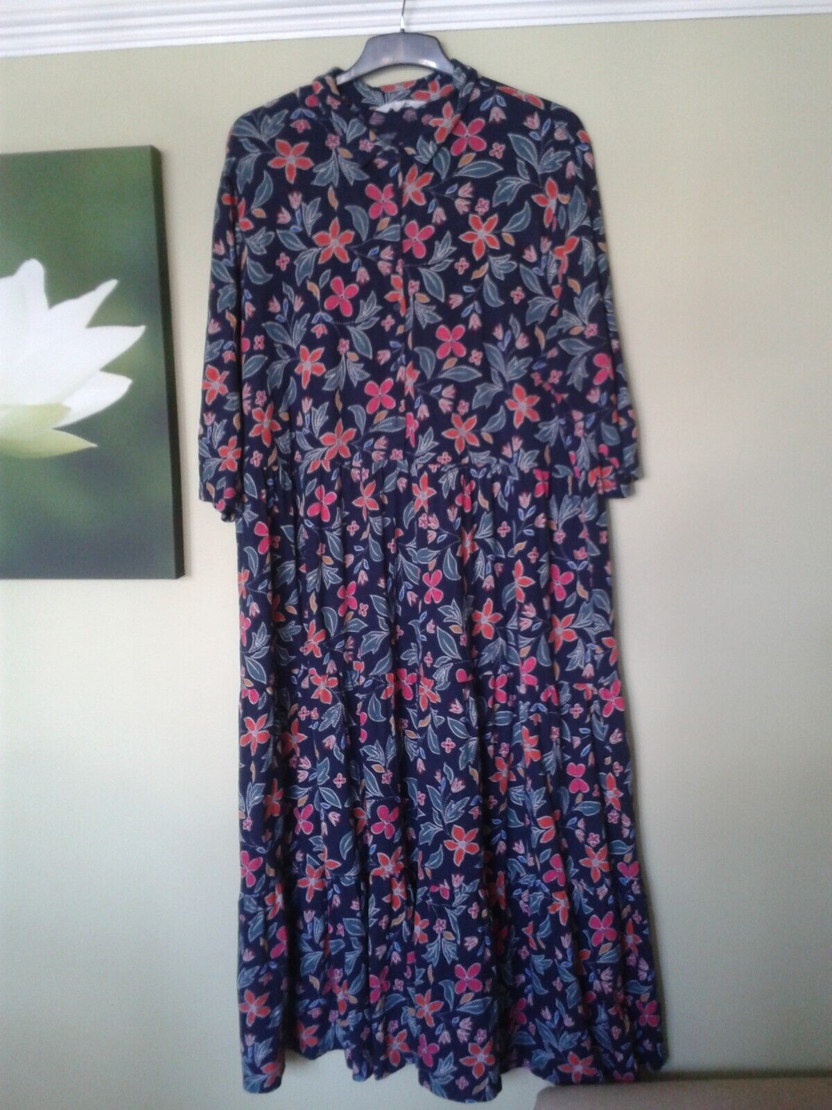 Picture 1 of 4