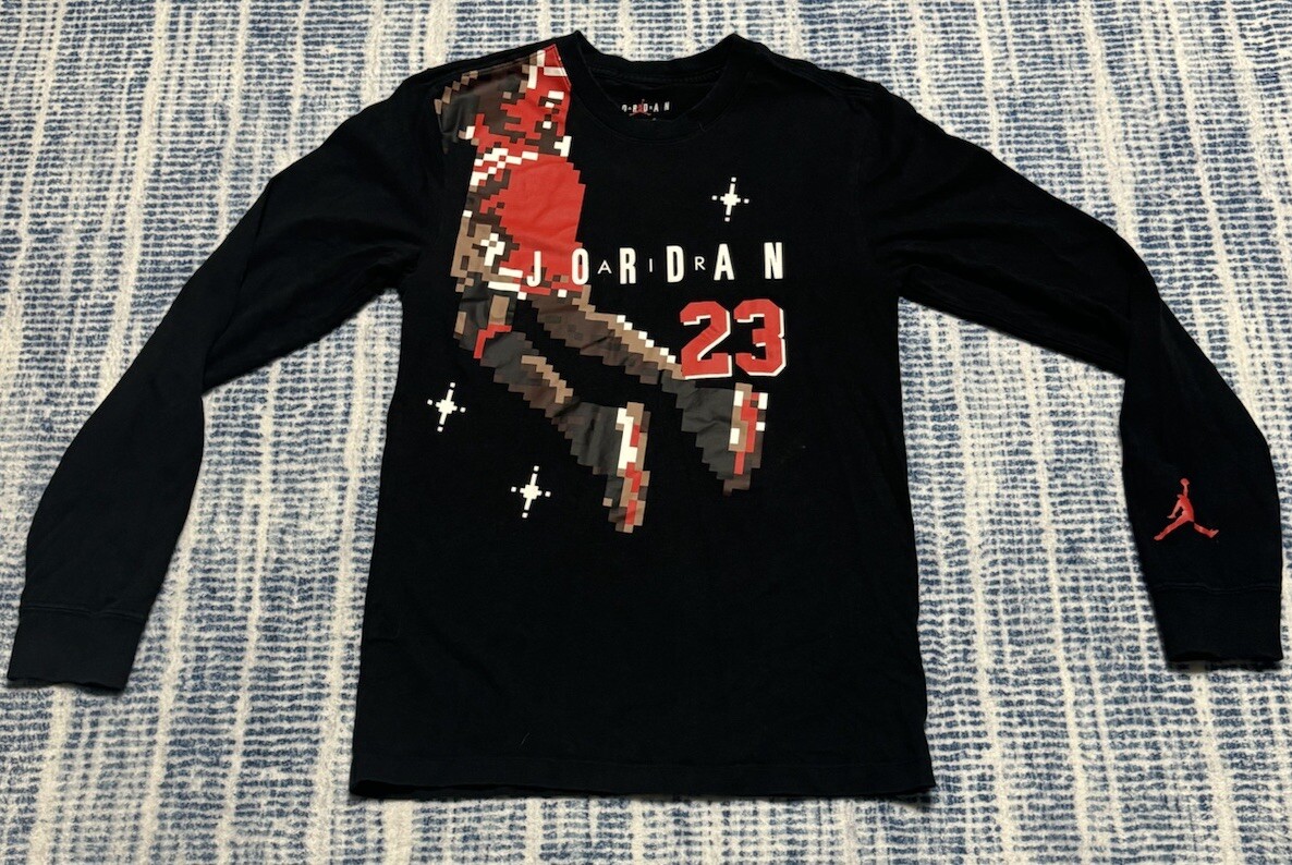 Tシャツ・カットソー Jordan Long Sleeve Top Black AIR JORDAN Black Long Sleeve Digital Pixels Of MJ In Air T