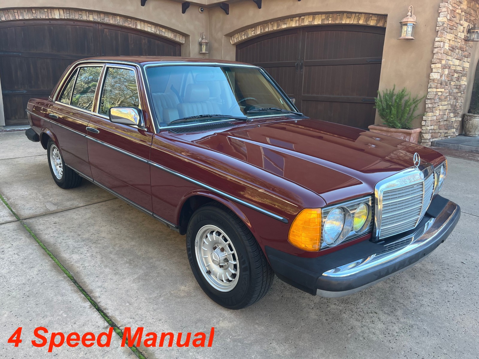 1983 Mercedes-Benz 240D 4 SPEED MANUAL TRANSMISSION!