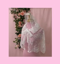 White Hooded Lace Bridal Capelet Romantic Wedding Wrap Shawl With Hood