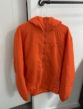 ARC'TERYX  Atom Hoody Jacket - Men’s Large - Solaris Orange - Excellent