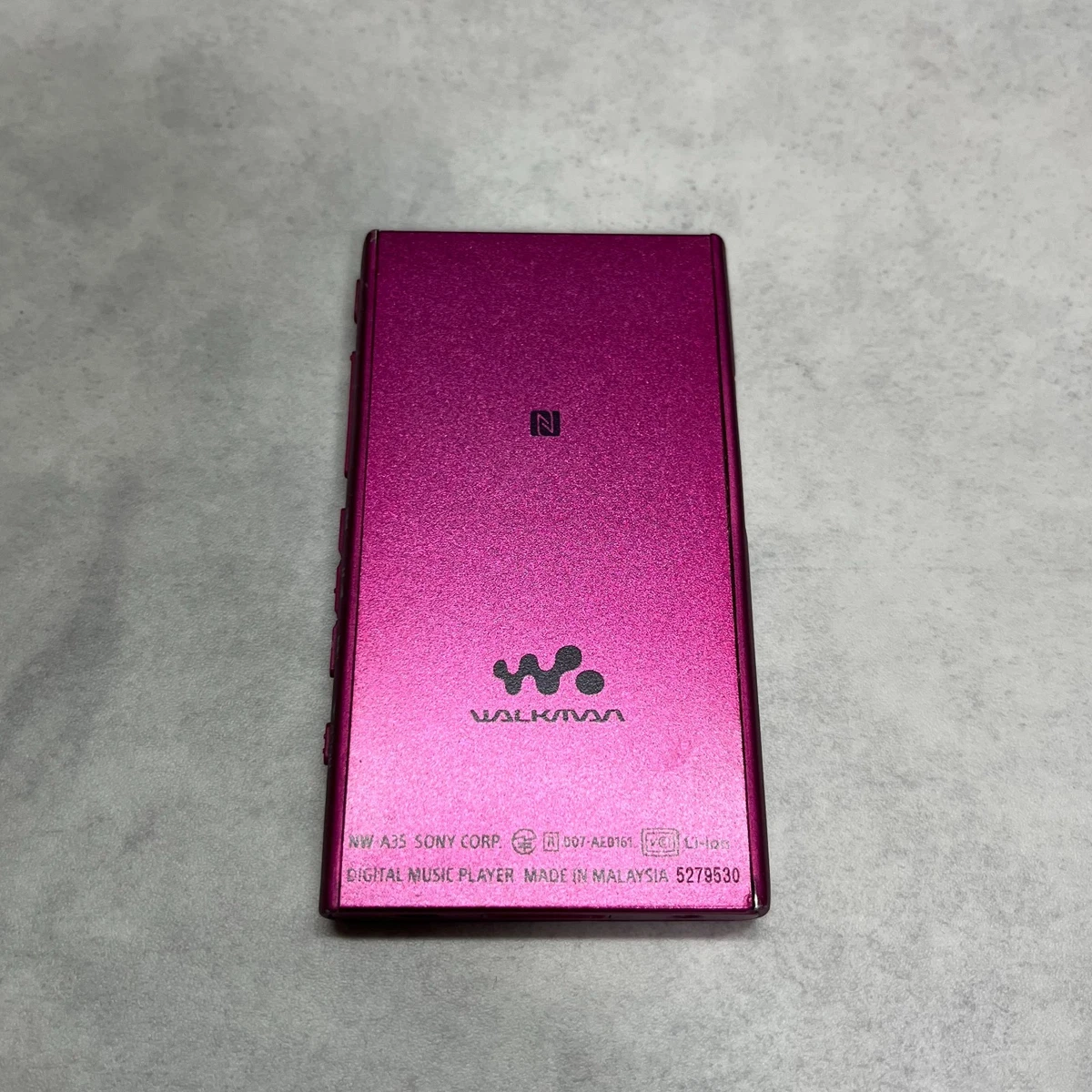 Walkman audio haute résolution Sony NW-A35 rose 16 Go uniquement testé en jap...