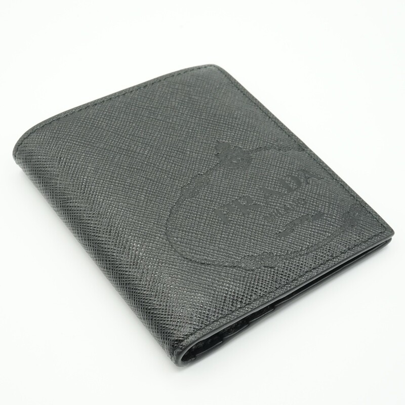 送料込み【PRADA】プラダ BLACK SAFFIANO BIFOLD WALLET Prada Saffiano Bifold Wallet Card Case Bill Compartment