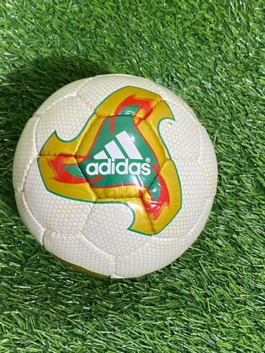 Adidas Historical 14 mini ball FIFA World Cup 1970-2022 size