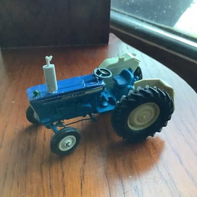 Britains Ltd Ford Major 6600 Traktor - gutes Oldtimer Original Modell siehe Fotos w