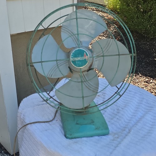 vintage blue/green dominion fan 2 speed working