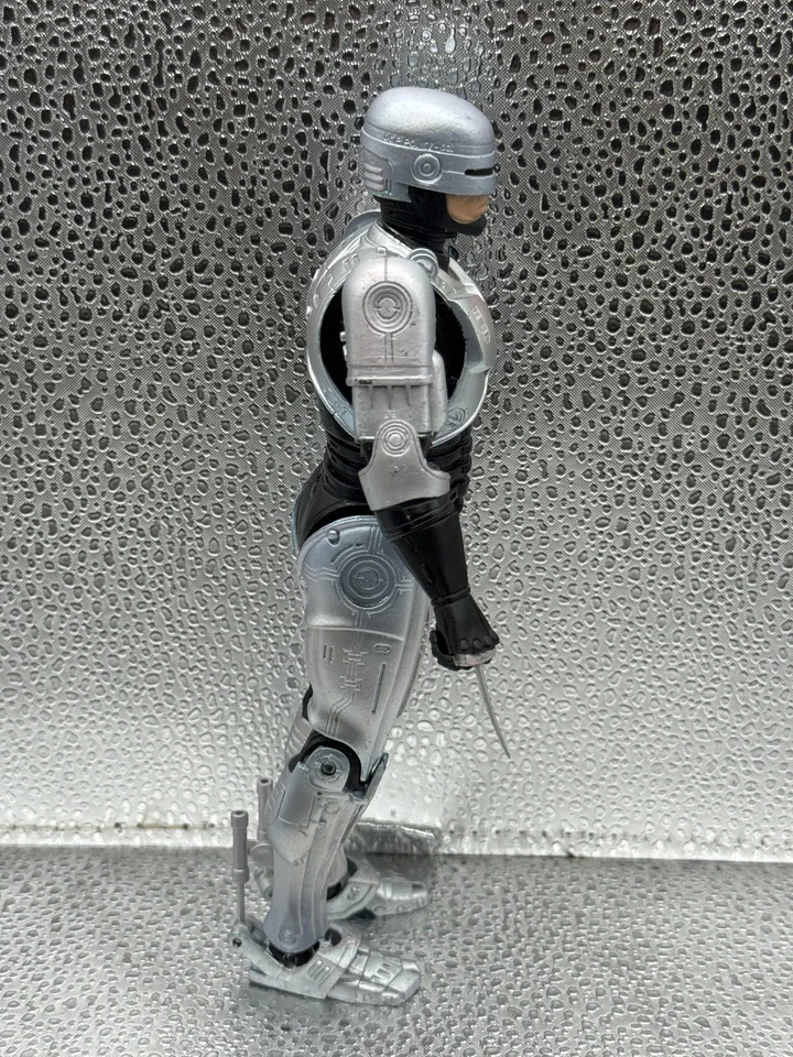 NECA Robocop Action Figure 7" 2011 Orion Classic Sci-Fi Movie Toy Collectible - Image 2 of 4