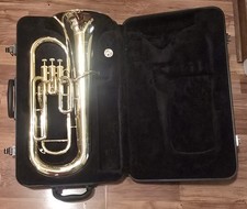 Yamaha Euphonium Upright Bell Brass Gold Lacquered 3-Valve with Case