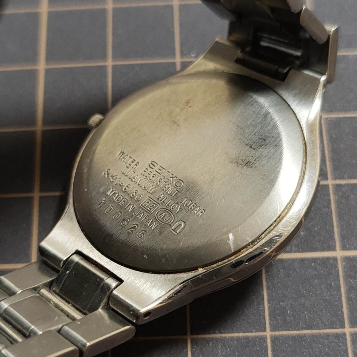 SEIKO Dolce 8J41-6180 Titanium Shell Quartz Excellent… - Gem