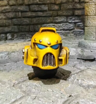 Joytoy Space Marine Head yellow Imperial Fist Mk7 Exclusive Rare 40k 1/18