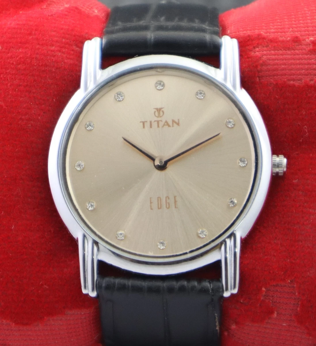 Titan rectangular outlet watch