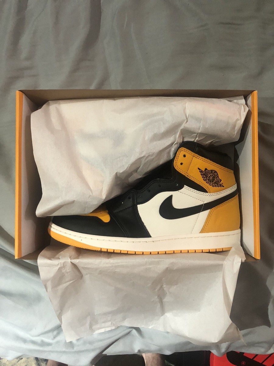 Nike Air Jordan 1 Retro High OG Taxi Yellow Toe 555088-711  display picture 1