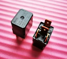 2pcs Nais ACM33221 CM1A-R-12V M59 12VDC Automotive Relay 4Pins