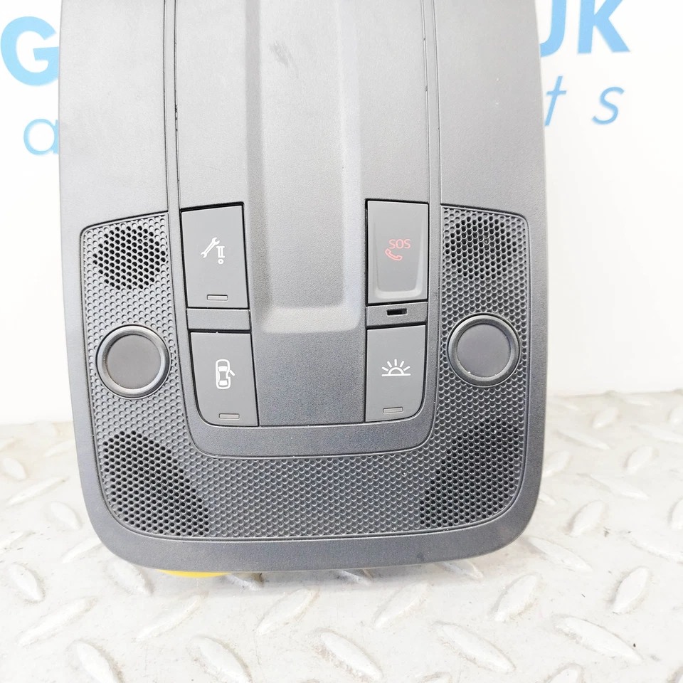 AUDI A1 SPORTBACK 2024 TECHO DELANTERO LECTURA LUZ CORTESÍA 81A947135CH Foto 4 de 4