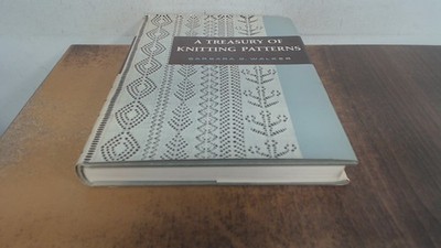 			A Treasury of Knitting Patterns, Walker, Barbara Goodwin, Pitman 		