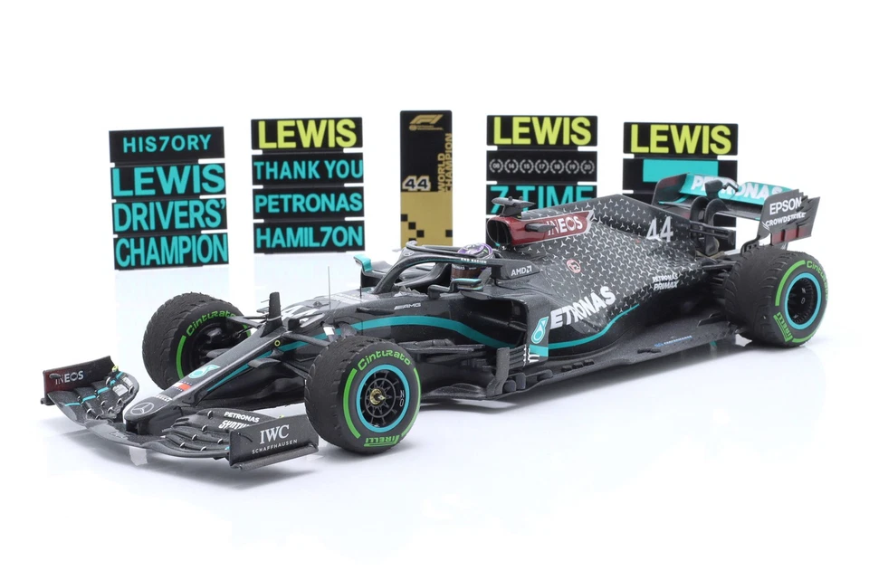 Minichamps - 1:18 Mercedes-AMG F1 W11 No.44 Lewis Hamilton World Champion 202... - Image 3 of 4