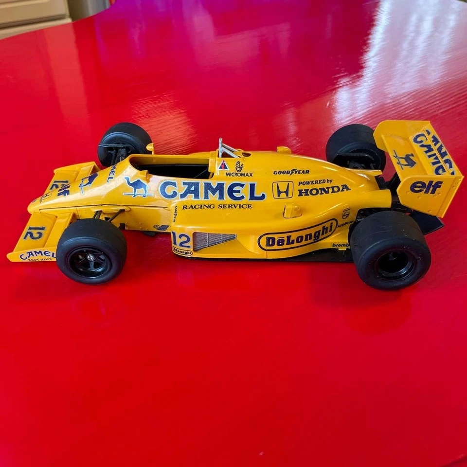 Camel Lotus HONDA 99T 1/20 plastica el - Immagine 2 di 4