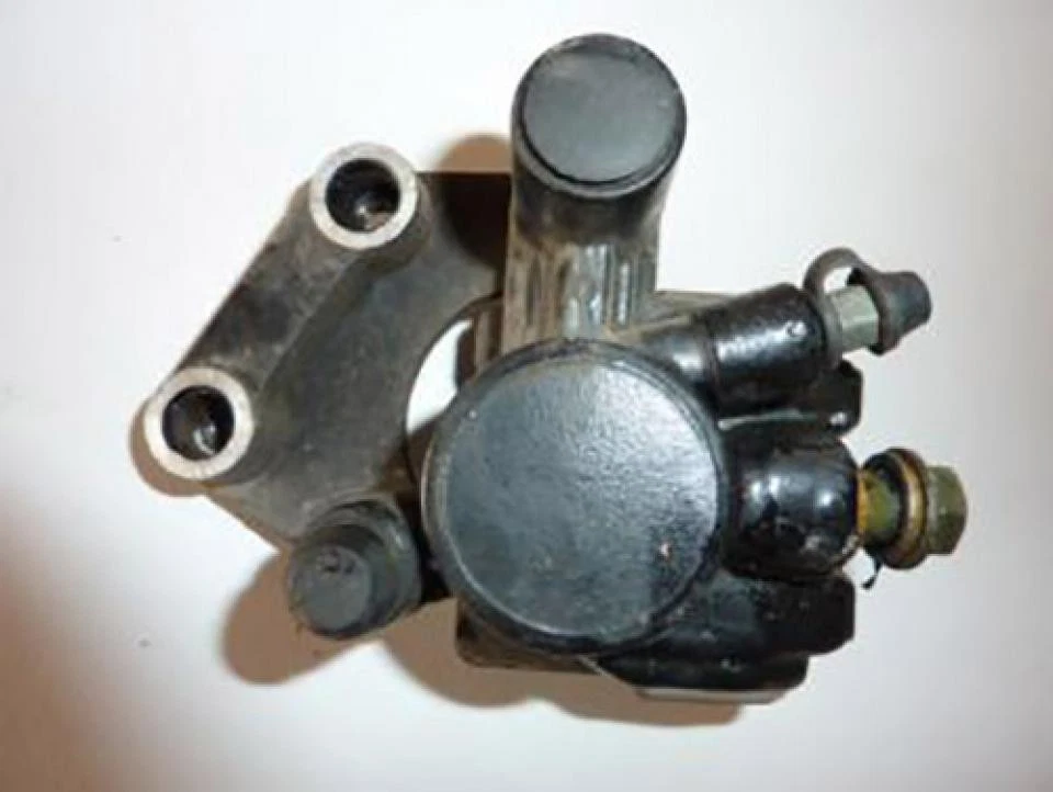 Etrier de frein avant origine pour Scooter Chinois 50 Scoot Occasion - Photo 1/1