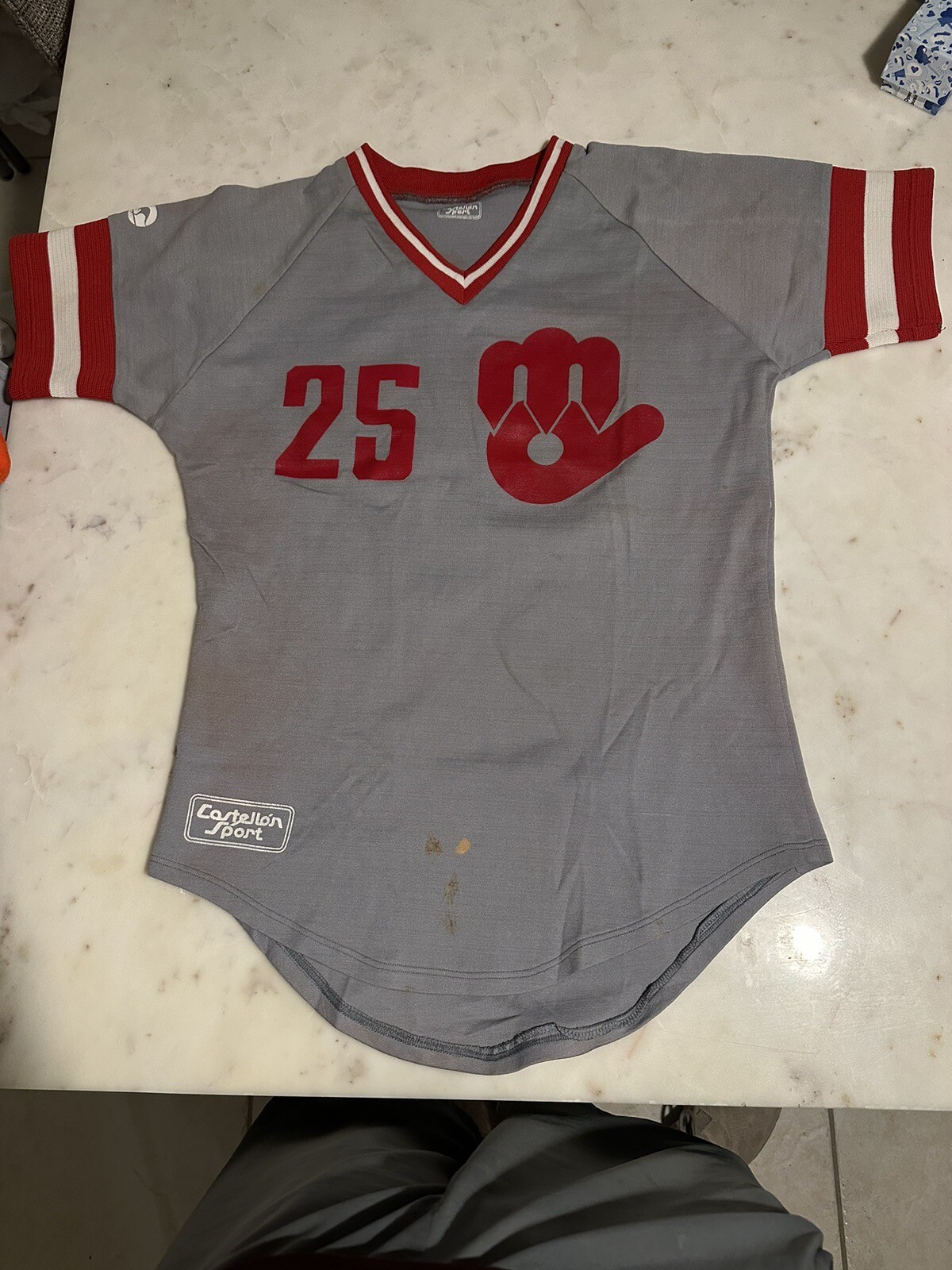 Picture 2 of 2
