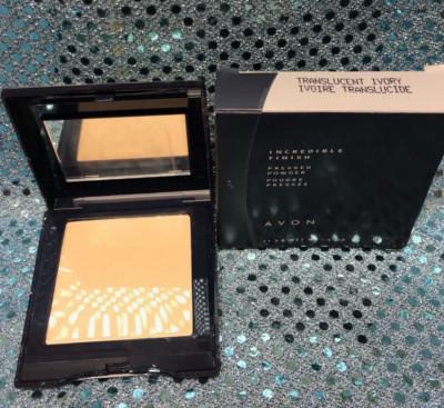 AVON Incredible Finish Pressed Powder  -  Translucent Ivory  -  NEW Old Stock