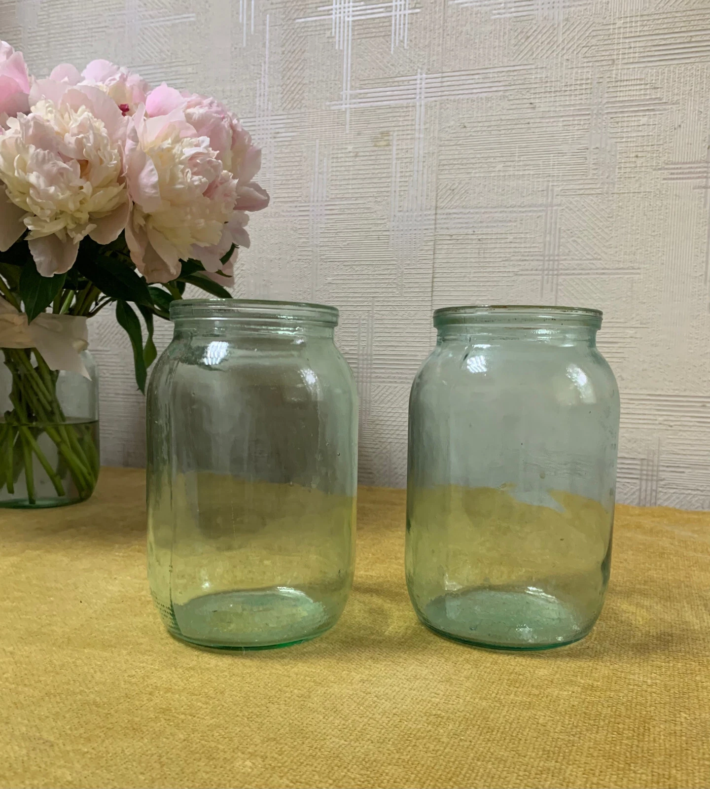 Set of 2 Old glass jar, old vase. Retro green glass jar 1 L. Soviet glass jar.