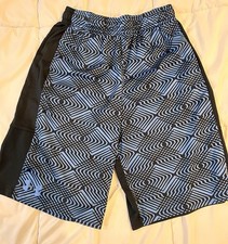 Under Armour Youth Boys Athletic Shorts 11 pairsSize L Mesh Polyester Multicolor