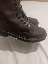Brown leather boots 6.5