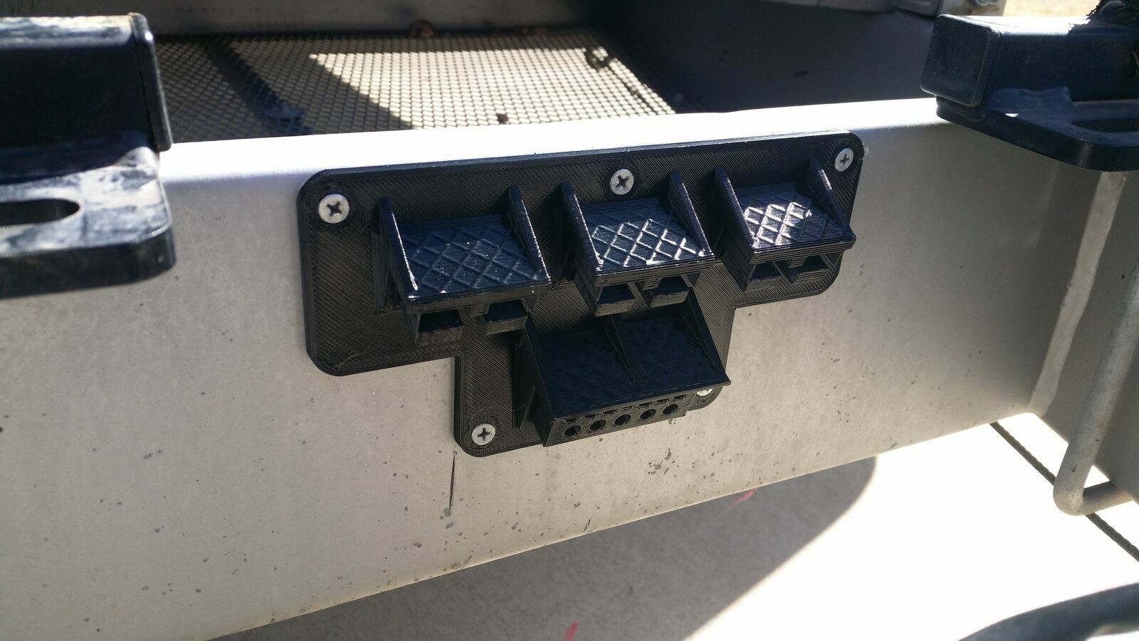 Caravan 12 pin and Triple Anderson Style plug trailer plug holder eBay