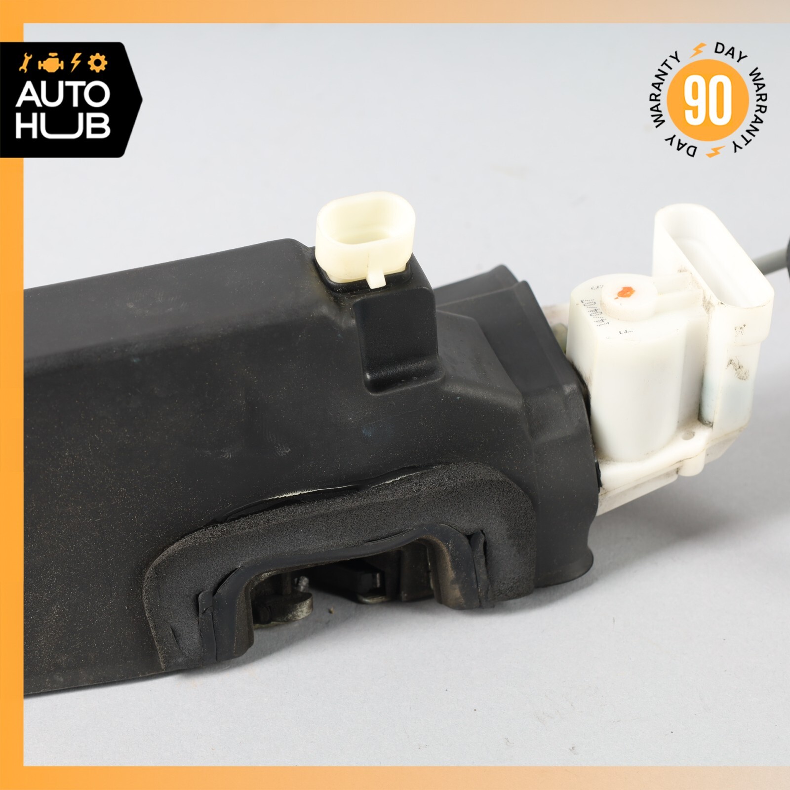 2008 Maserati GranTurismo M145 Left Side Door Lock Latch Actuator OEM 76k