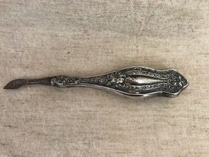 STERLING SILVER ANTIQUE CUTICLE GROOMING PIECE 925