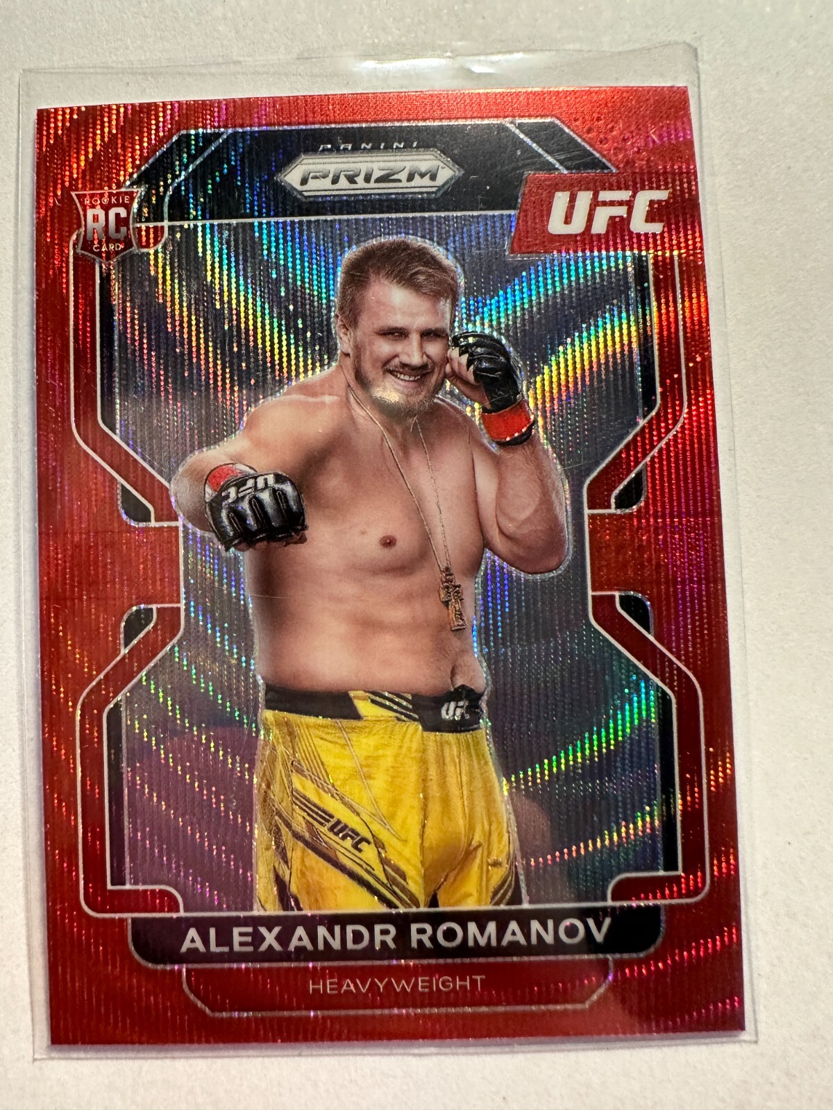 K37,095 - 2022 Panini Prizm UFC Prizms Ruby Wave #137 Alexandr Romanov