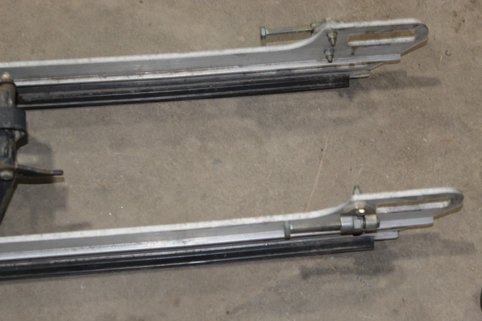 Ski-Doo Summit X 800R Power Tek 2007 cuadro trasero de 159 pulgadas suspensión antideslizante Foto 4 de 4