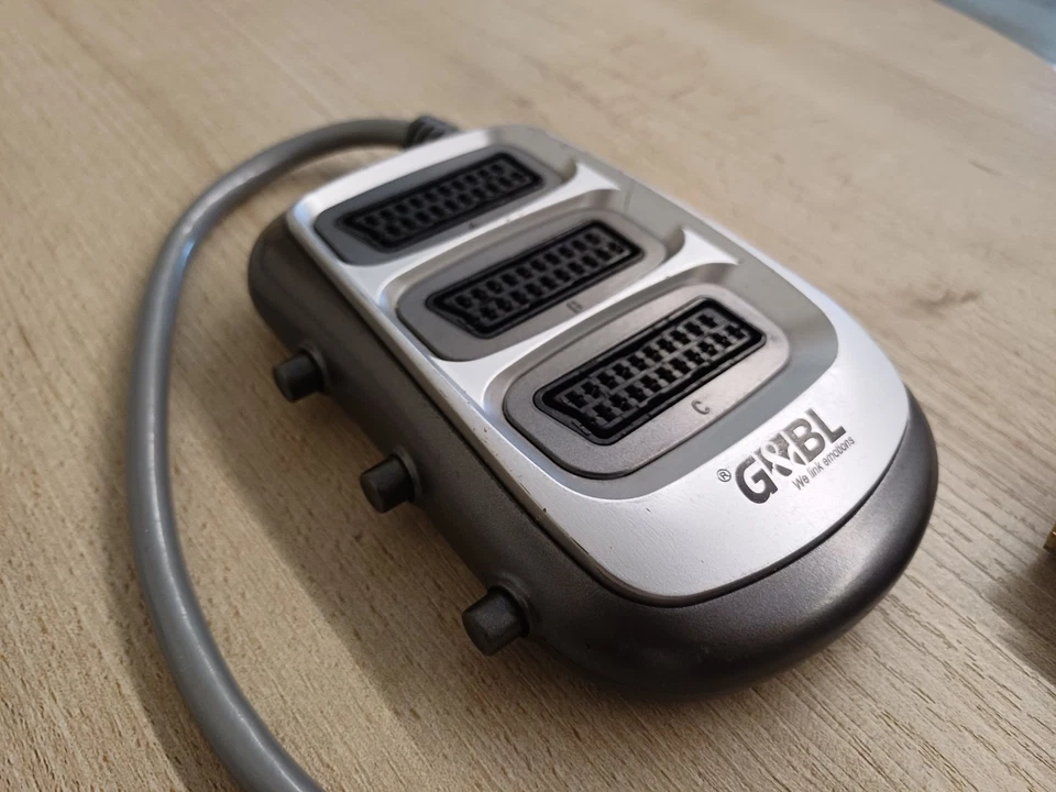 G&BL 275 - Derivatore Video MULTISCART Silver/Grey - Immagine 3 di 4