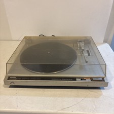 JVC MODEL L-A120 TURNTABLE System . Spins Read