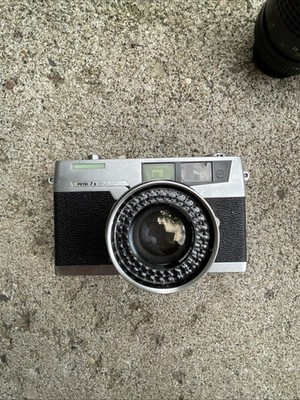 Vintage Petri 7s II 35mm Rangefinder Camera