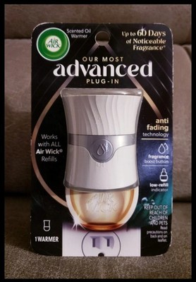 Air Wick Advanced Plug In Scented OIL WARMER Air Freshener NEW IN SEALED PACKAGE