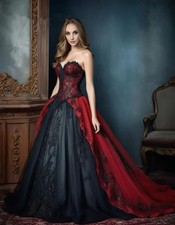 Vintage Victorian Wedding Dresses Red And Black Gothic Lace Applique Sweetheart