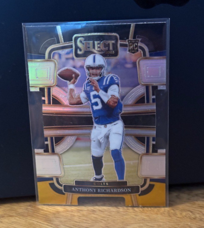 2023 Select Concourse Anthony Richardson Black & Gold Prizm Die-Cut #85 RC Colts