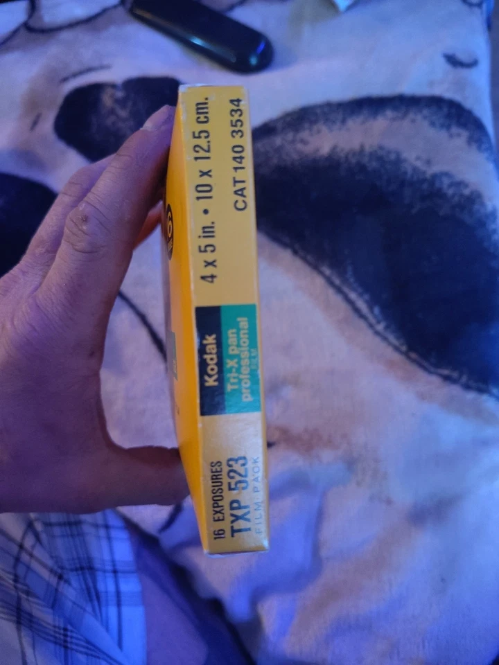 Kodak Tri X Black An White  4x5 Txp 523 16 Exaposures Unopened - Image 2 of 4