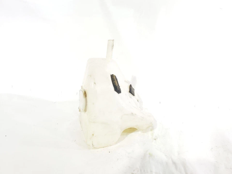 Оригинальный резервуар для мойки фар 1999 2000 BMW Z3M без омывателя фар - Изображение 4 из 4