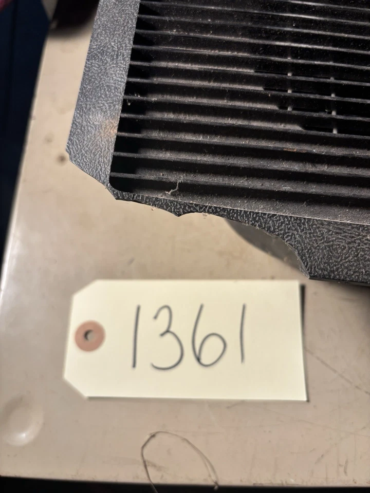 1971-1974 Amc Javelin очиститель заднего окна непроверенный треснувший вентиляционный отверстие - Изображение 2 из 4