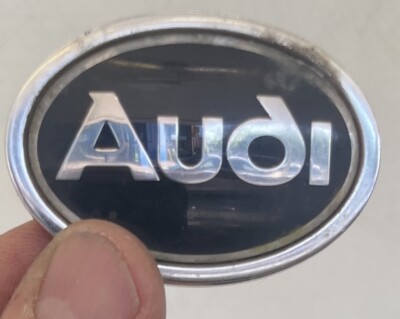 Org. Audi Emblem Logo Wappen Schriftzug 8A0853621 Zeichen Plackte