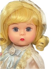 Muñeca victoriana de seda dulce Madame Alexander 8 pulgadas 1999 25040 nueva en caja con etiquetas